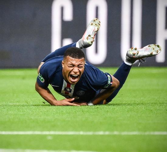 关于清晨体能课后,山东泰山伤情更新备战法甲,目标明确,训练强度明显提升的信息 关于清晨体能课后,山东泰山伤情更新备战法甲,目标明确,训练强度明显提升的信息