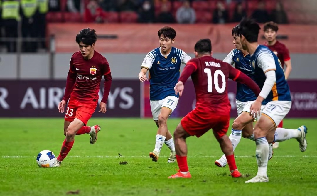 魔鬼赛程将至申花面临一大困境 魔鬼赛程将至申花面临一大困境